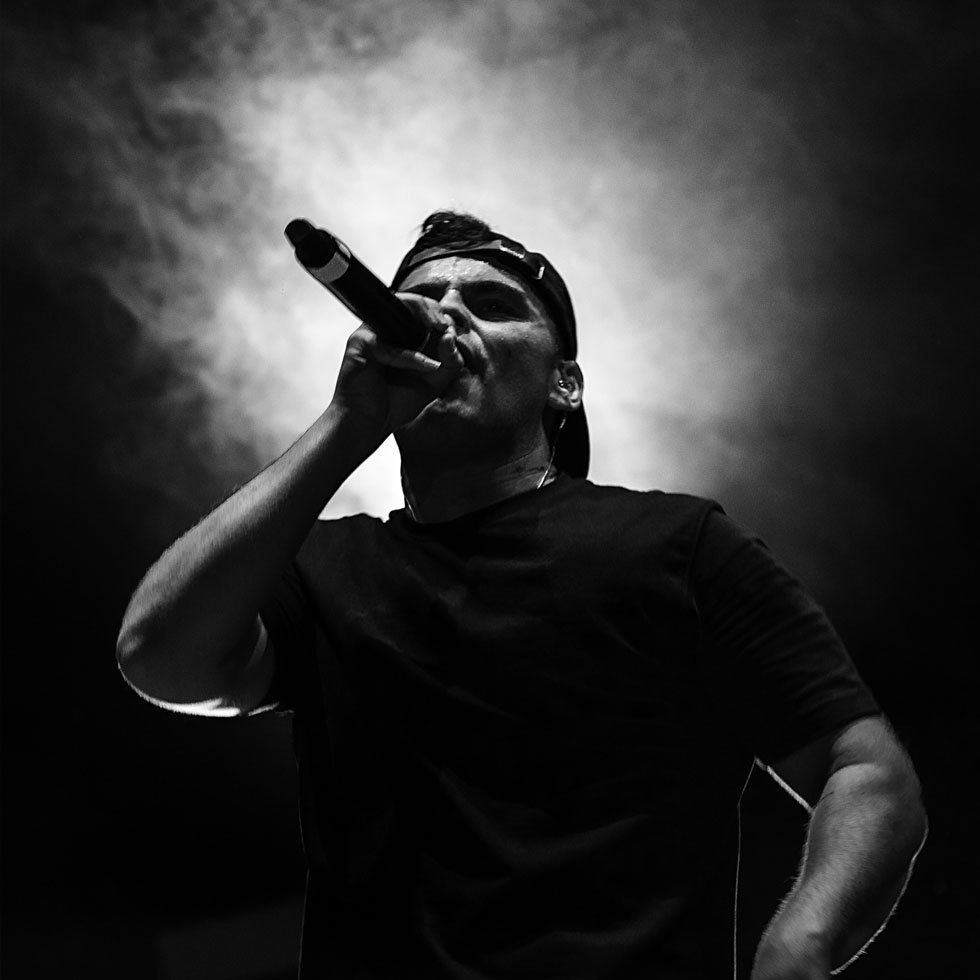 Funzo | Cantante | Nuestros Artistas | UB Legal & Arts Funzo | Cantante | Nuestros Artistas | UB Legal & Arts